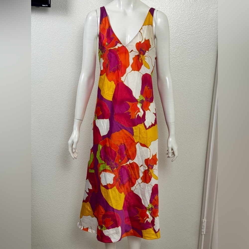 Natori Floral Maxi Dress - Red, Pink, Orange Size small.  F43